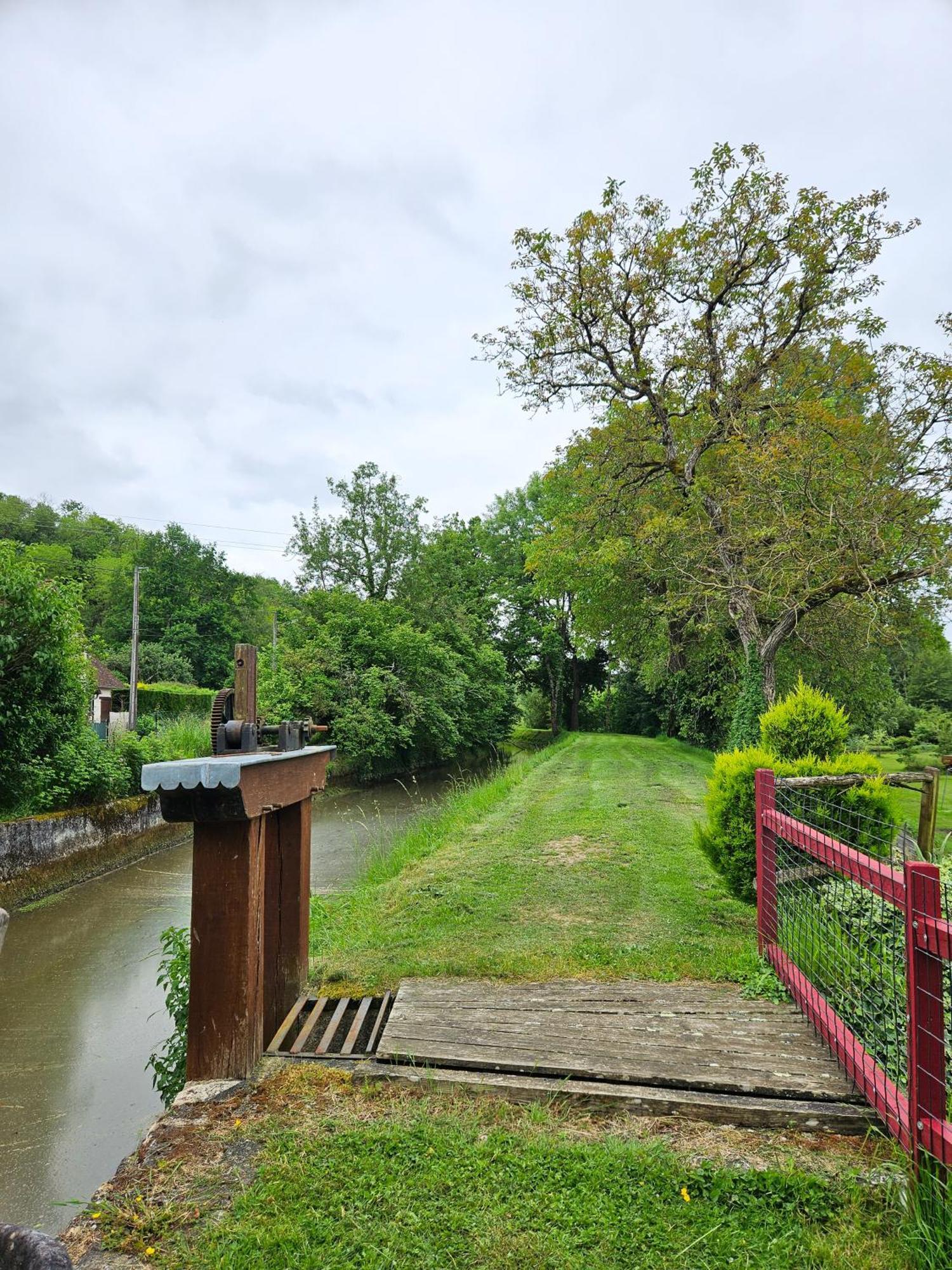 Moulin De Galerne, Le Gite Du Boulanger Seigy Dış mekan fotoğraf
